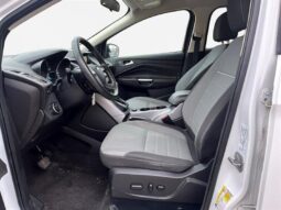 
										2015 Ford Escape SE AWD full									