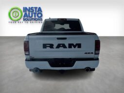 
										2019 Ram 1500 Classic Express 5.7L Hemi Crew Cab 4X4 full									