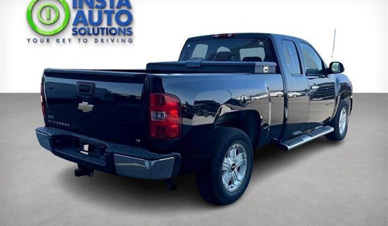 
								2011 Chevrolet Silverado 1500 LT 4WD EXT Cab full									