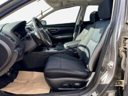 
										2018 Nissan Altima SV full									