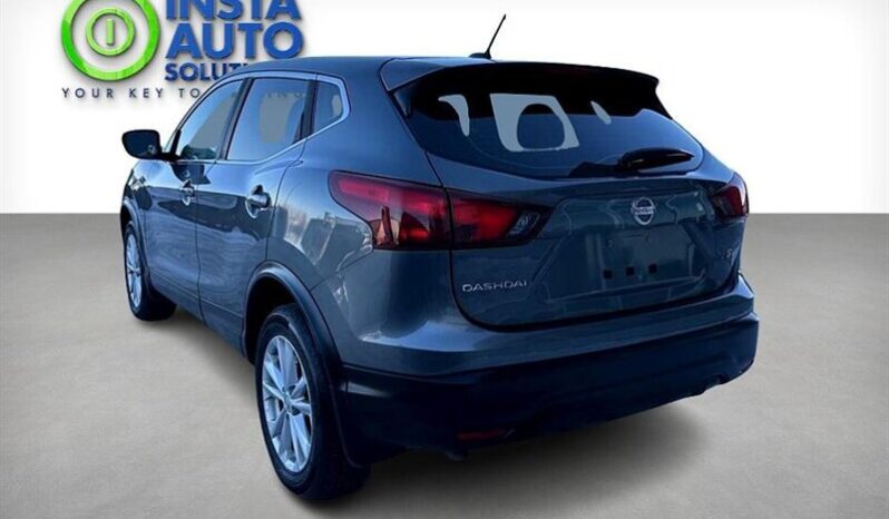 
								2018 Nissan Qashqai SV full									