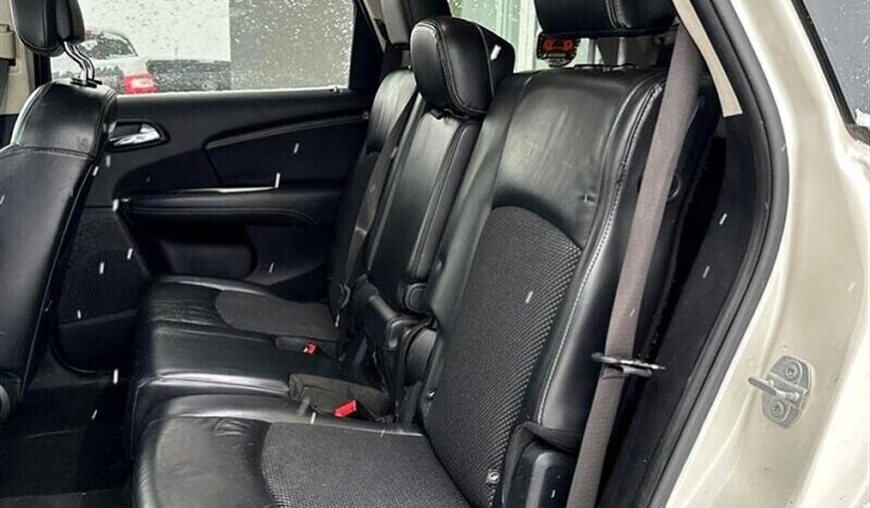 
								2018 Dodge Journey Crossroad full									