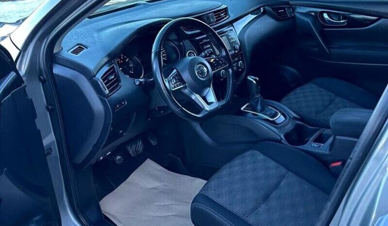 
								2018 Nissan Qashqai SV full									