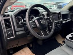 
										2020 Ram 1500 Crew Cab 4×4 5.7L Hemi full									