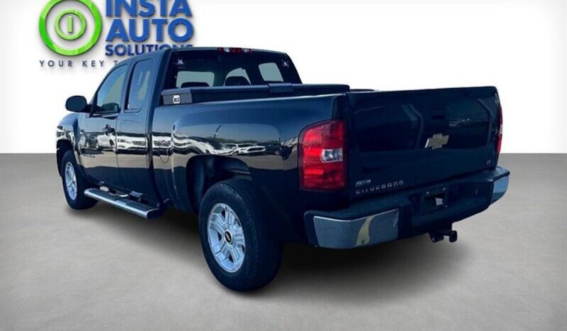 
								2011 Chevrolet Silverado 1500 LT 4WD EXT Cab full									