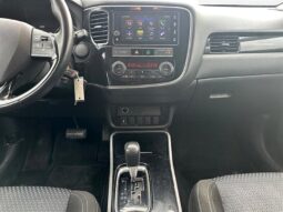 
										2019 Mitsubishi Outlander ES AWD full									