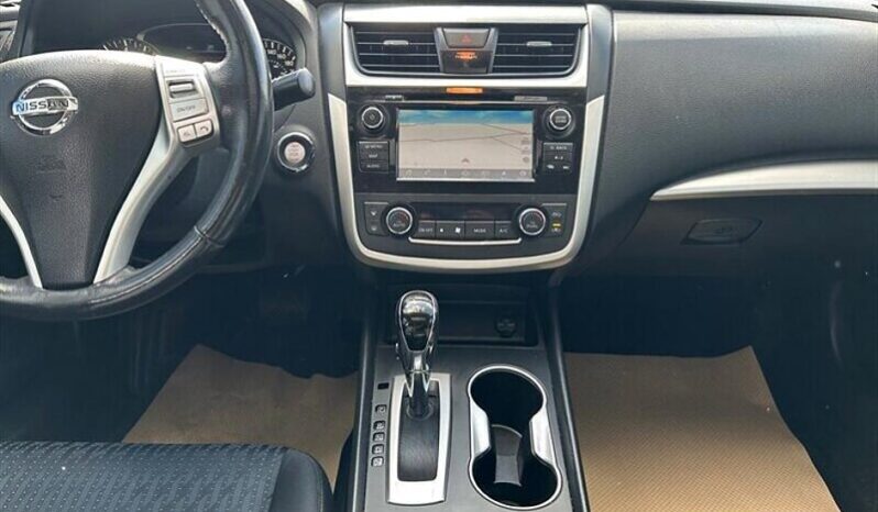 
								2018 Nissan Altima SV full									