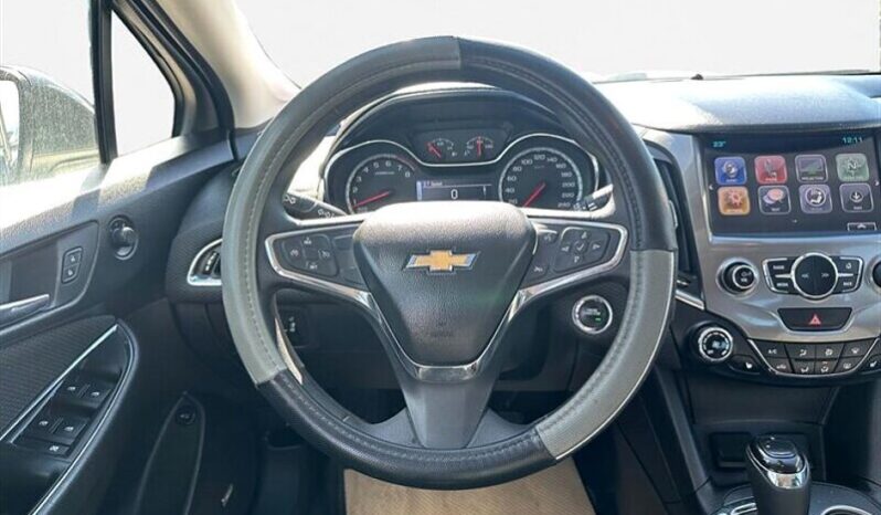 
								2018 Chevrolet Cruze LT full									