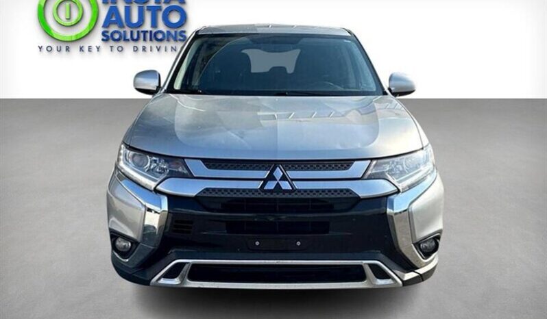 
								2020 Mitsubishi Outlander ES AWD full									