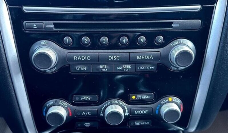 
								2018 Nissan Pathfinder S AWD full									