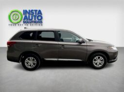 
										2019 Mitsubishi Outlander ES AWD full									