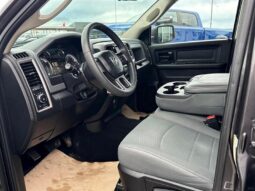 
										2020 Ram 1500 Crew Cab 4×4 5.7L Hemi full									