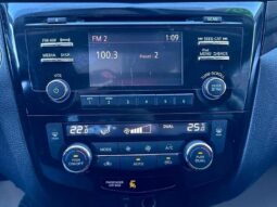 
										2018 Nissan Qashqai SV full									