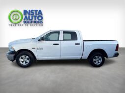 
										2017 Ram 1500 ST 5.7L Hemi Crew Cab 4X4 full									