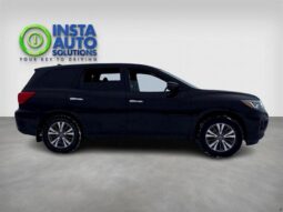 
										2020 Nissan Pathfinder S 4X4 full									