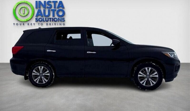 
								2020 Nissan Pathfinder S 4X4 full									