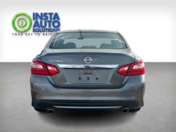 
										2017 Nissan Altima full									