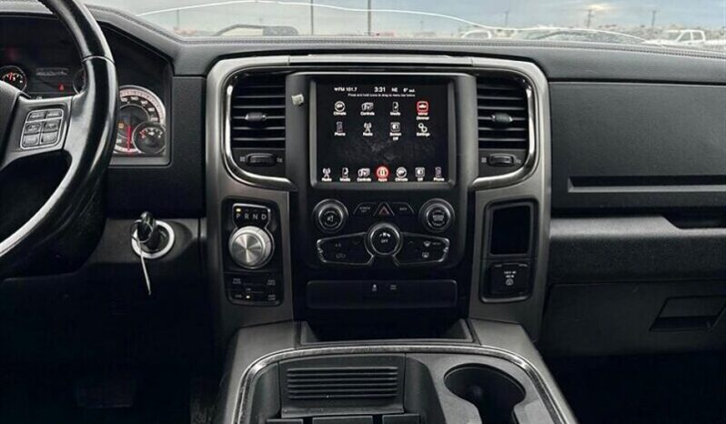
								2017 Ram 1500 Quad Cab Sport 4×4 5.7L Hemi full									