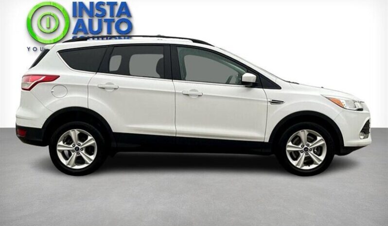 
								2015 Ford Escape SE AWD full									