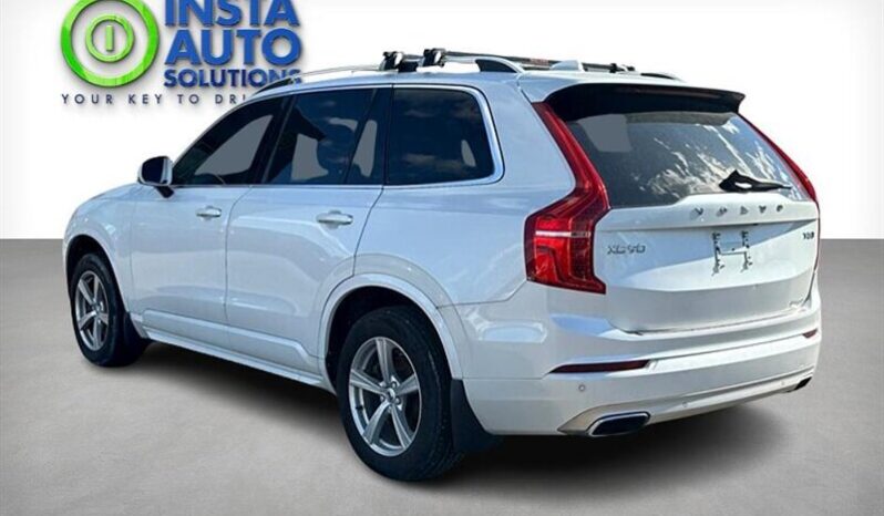 
								2017 Volvo XC90 T5 Momentum AWD full									