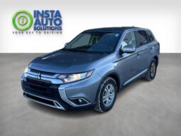 
										2020 Mitsubishi Outlander ES AWD full									