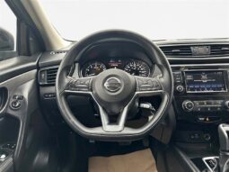 
										2019 Nissan Qashqai S AWD full									