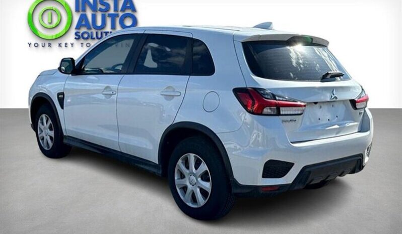 
								2020 Mitsubishi RVR SE AWD full									