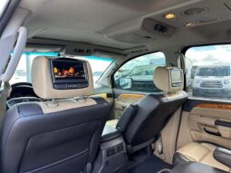 
										2013 Nissan Armada Platinum 4X4 full									