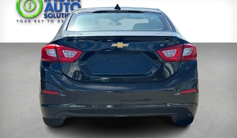 
								2018 Chevrolet Cruze LT full									