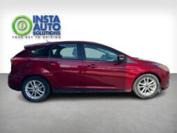 
										2017 Ford Focus SE full									