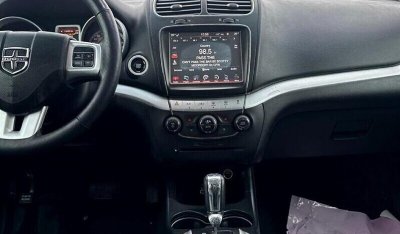 
								2017 Dodge Journey GT Grey AWD 7 Passenger full									