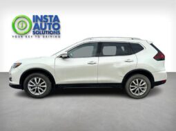 
										2019 Nissan Rogue SV AWD full									
