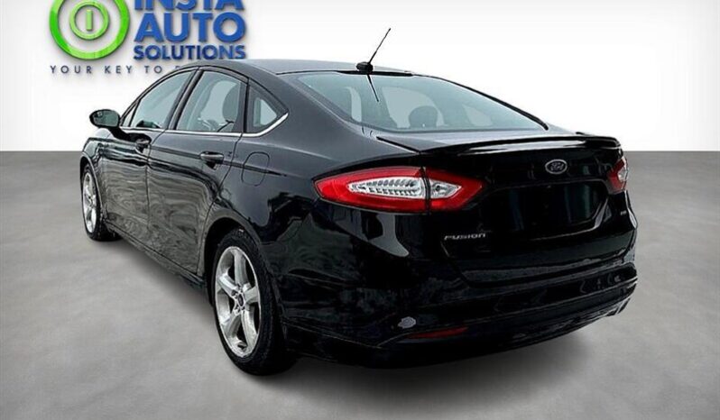 
								2016 Ford Fusion SE full									