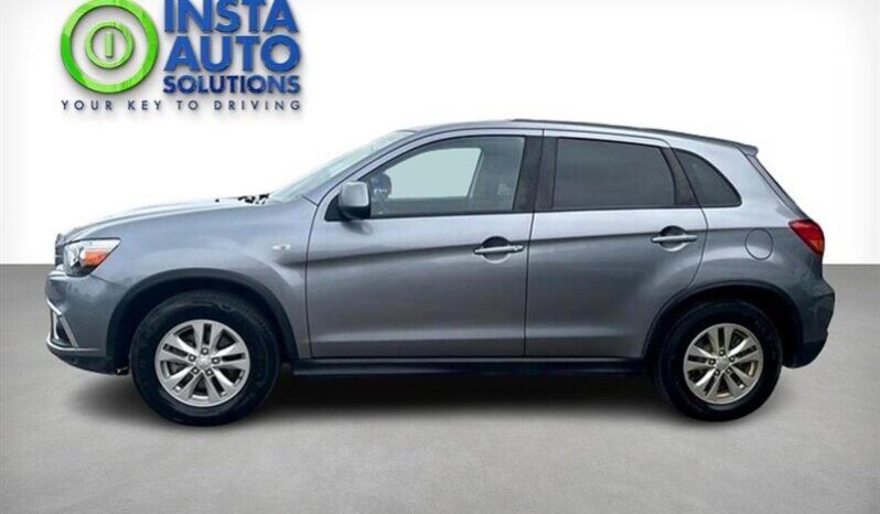 
								2019 Mitsubishi RVR SE AWC full									