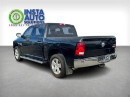 
										2017 Ram 1500 ST Crew Cab 5.7L Hemi 4×4 full									