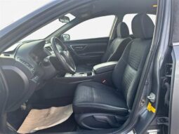 
										2017 Nissan Altima full									