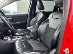 
										2019 Jeep Cherokee Trailhawk 4X4 full									