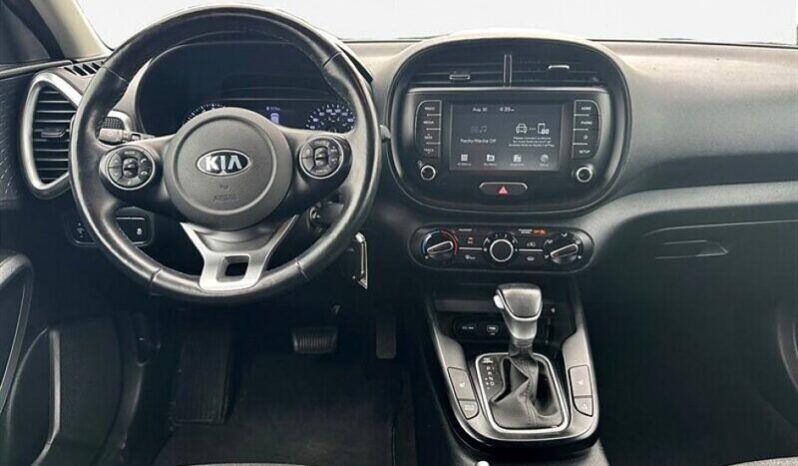 
								2021 Kia Soul EX full									