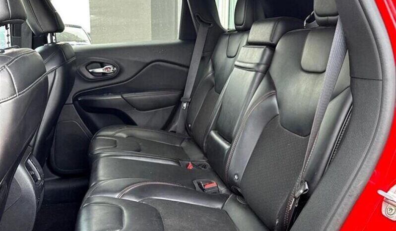 
								2019 Jeep Cherokee Trailhawk 4X4 full									