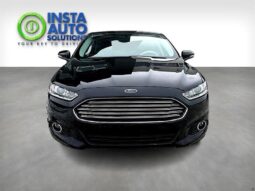 
										2016 Ford Fusion SE full									