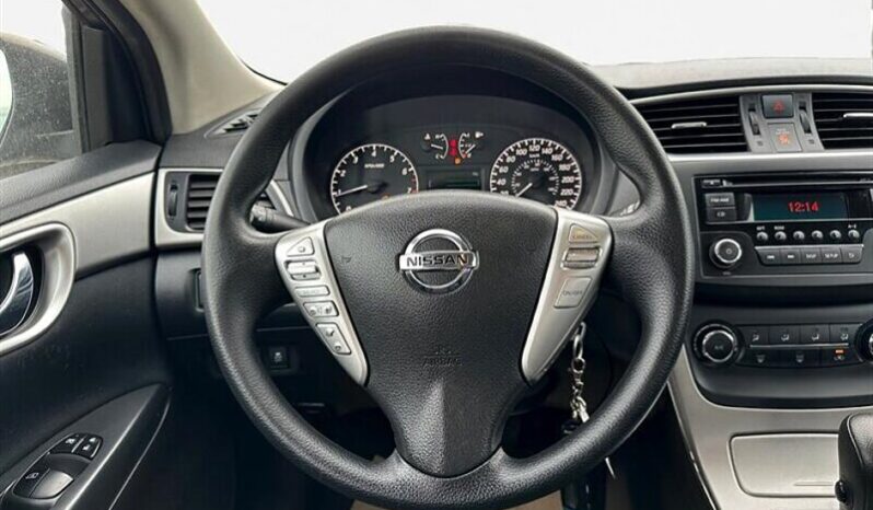 
								2015 Nissan Sentra SV full									