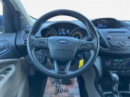 
										2017 Ford Escape SE AWD full									