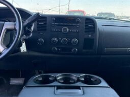 
										2011 Chevrolet Silverado 1500 LT 4WD EXT Cab full									