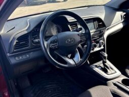 
										2019 Hyundai Elantra Preferred full									