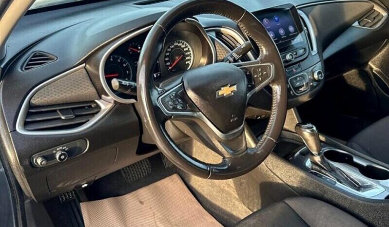 
								2019 Chevrolet Malibu RS full									