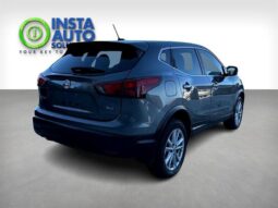 
										2018 Nissan Qashqai SV full									