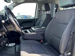 
										2019 Chevrolet Silverado LD DBL Cab 4×4 5.3L full									