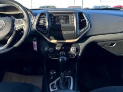 
										2015 Jeep Cherokee North 4×4 full									