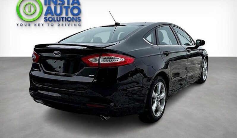 
								2016 Ford Fusion SE full									