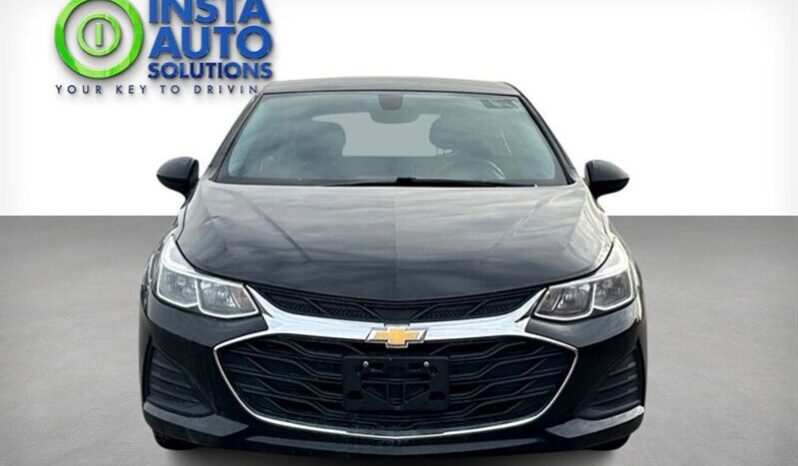 
								2019 Chevrolet Cruze LS Hatchback full									